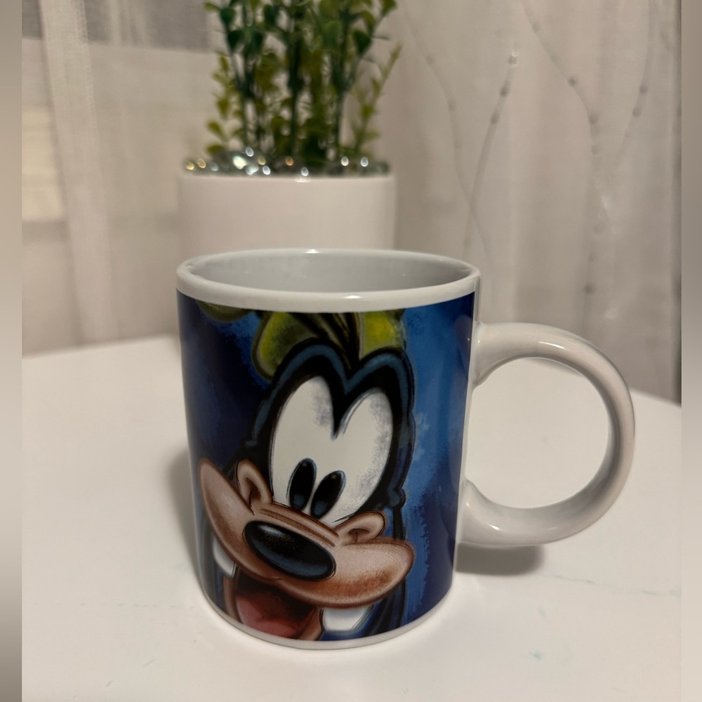 Disney Collectible Goofy Coffee Mug
